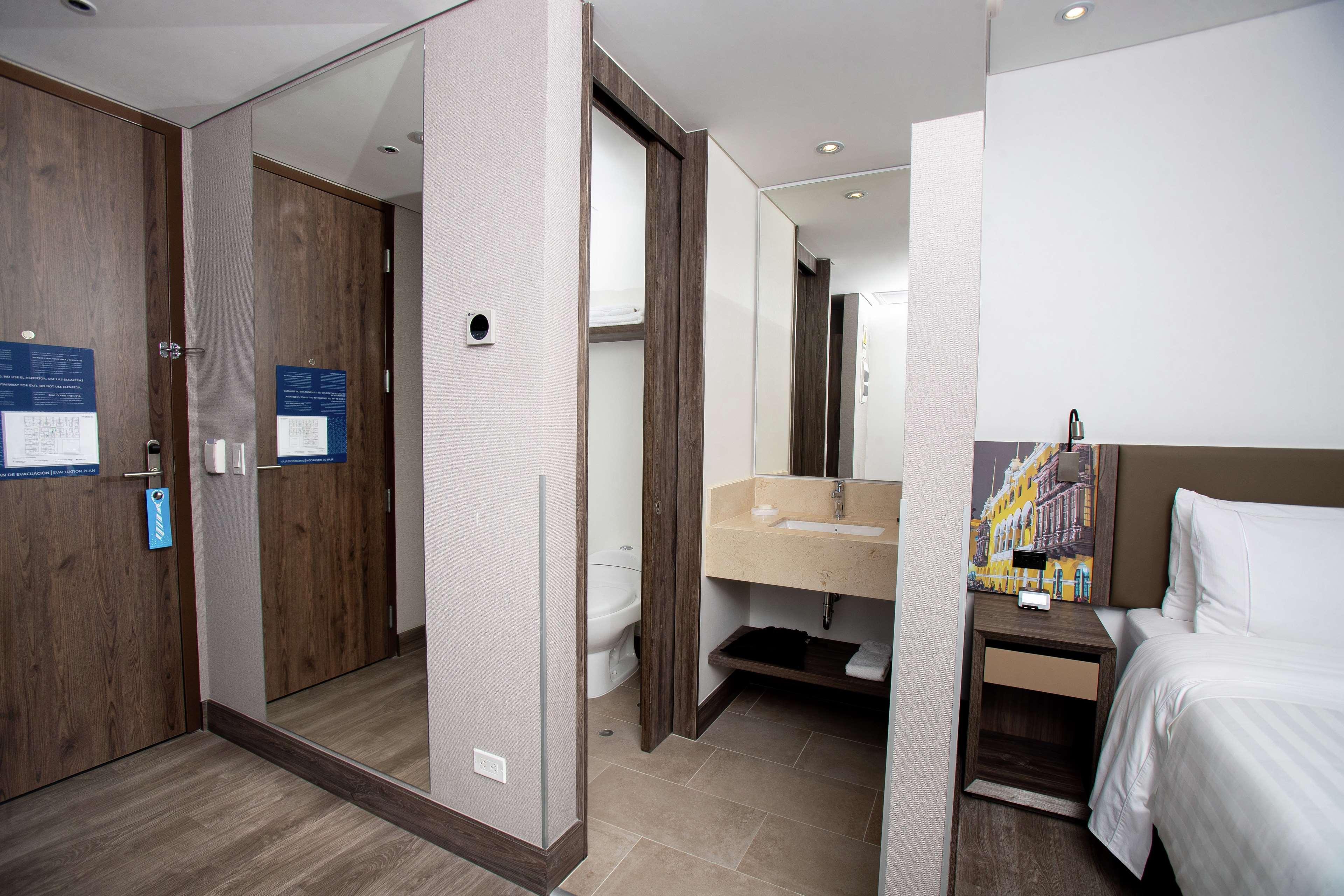 Hampton By Hilton Lima San Isidro Exterior foto