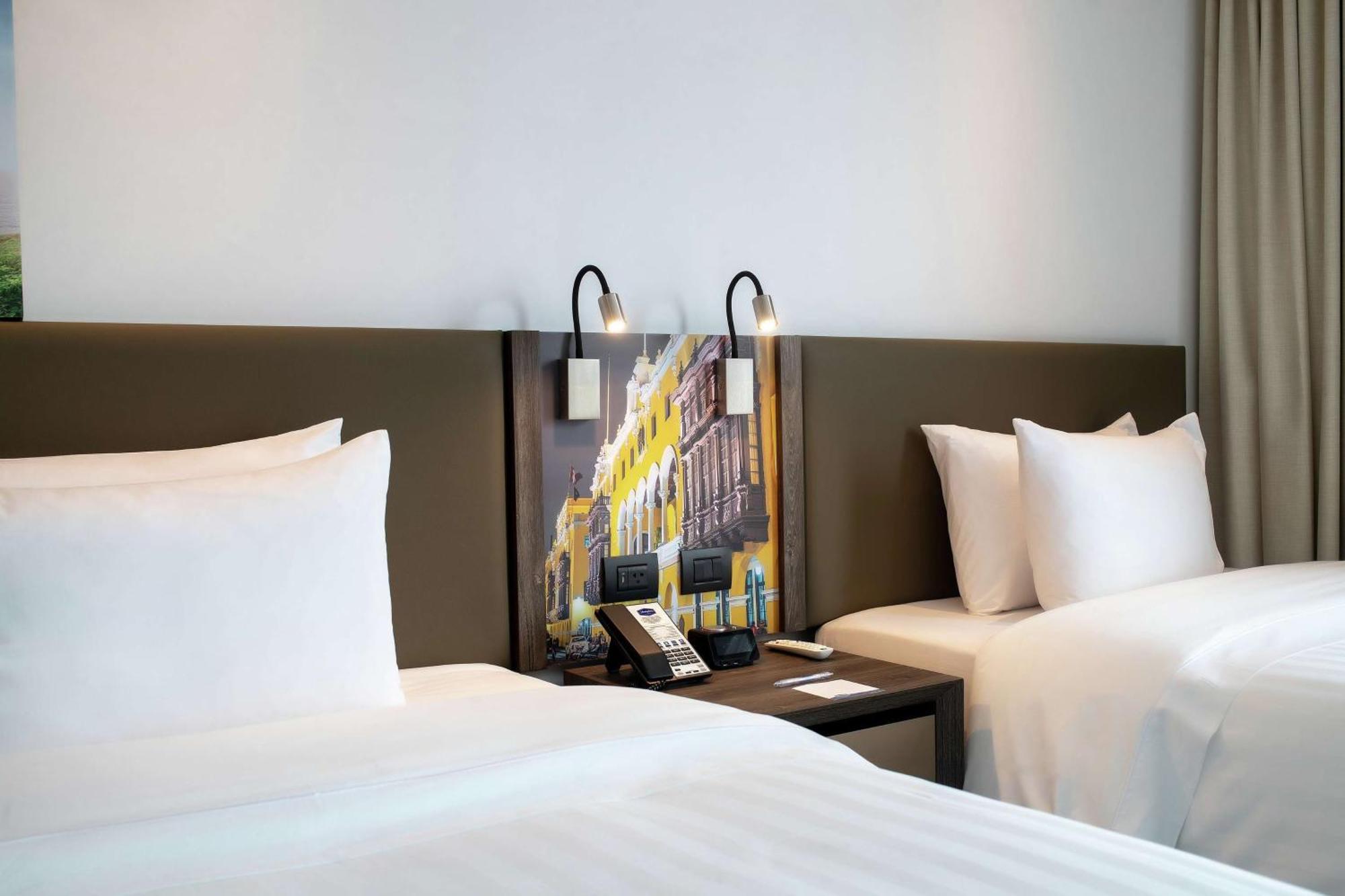 Hampton By Hilton Lima San Isidro Exterior foto
