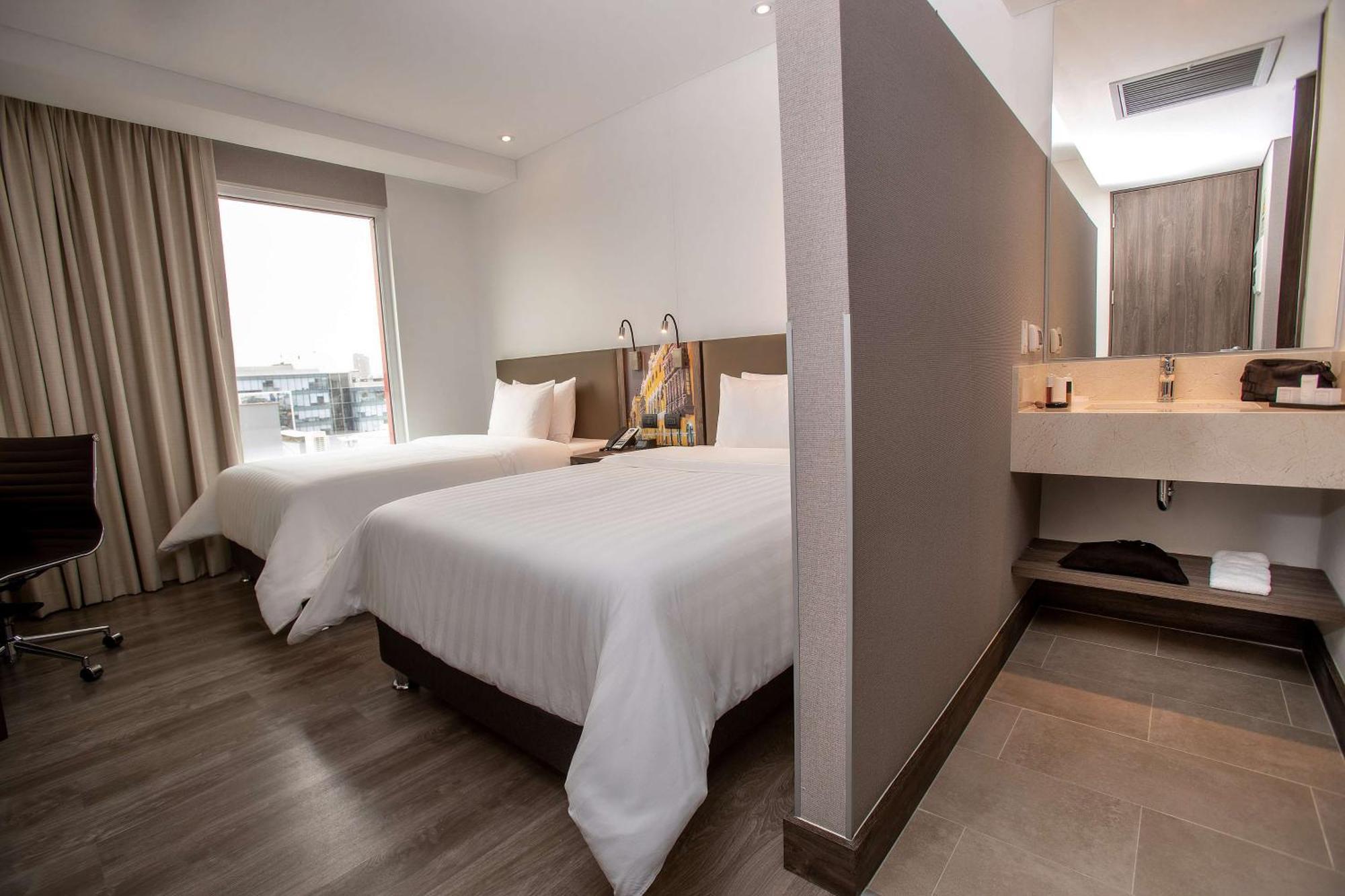 Hampton By Hilton Lima San Isidro Exterior foto